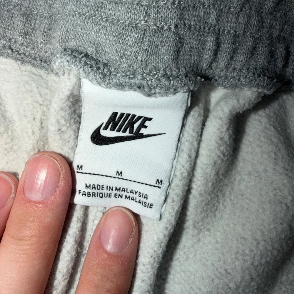Nike Air Mens Grey Colorblock Fleece Joggers Sweatpants Medium Zipper Pocket